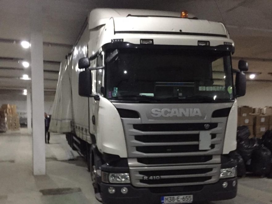 Unser LKW ist da